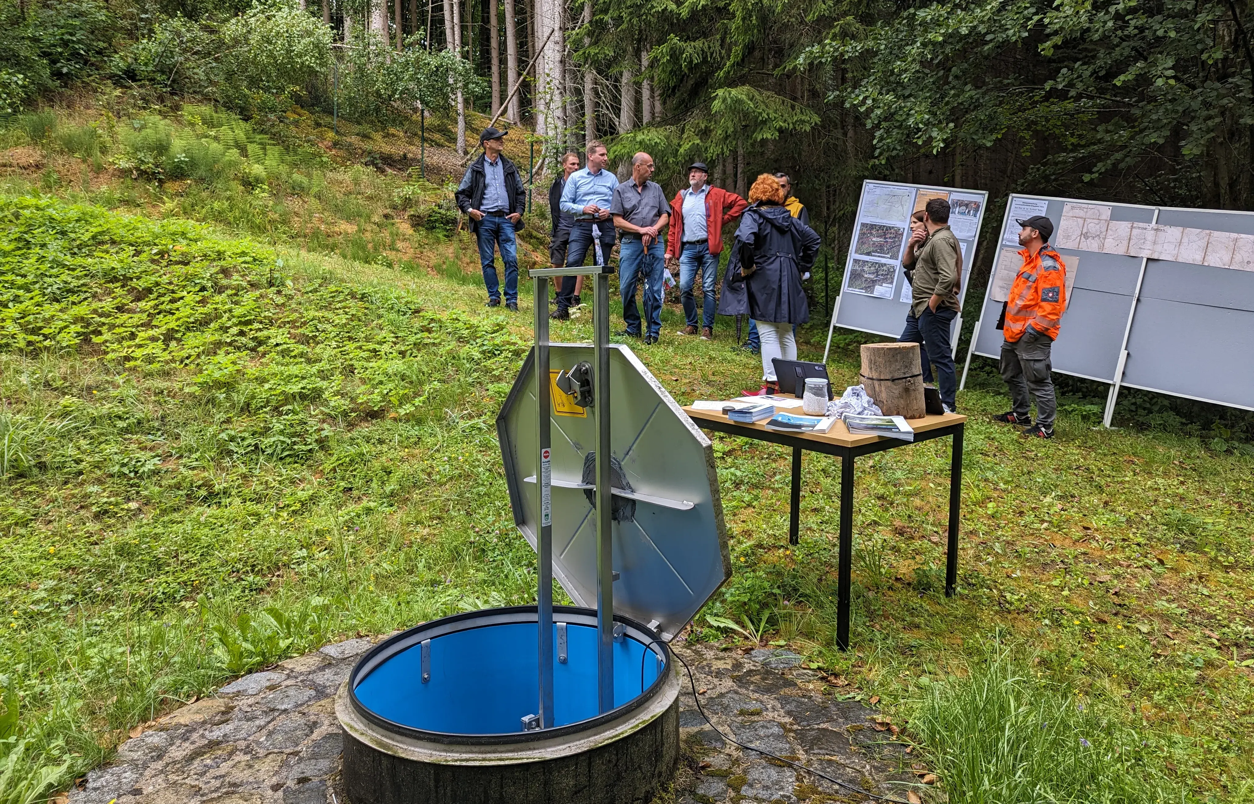 Im Jahr 2023 besichtigte der Stadtrat die Quelle Sollbach.